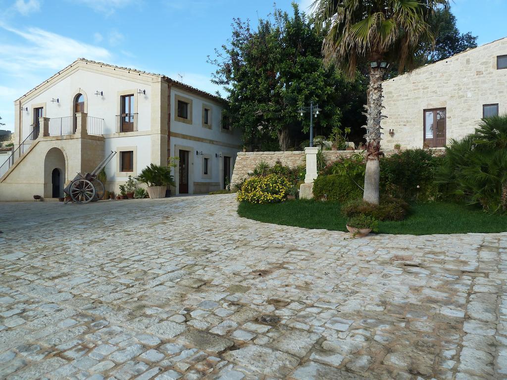 Silva Suri ξενώνας Marina di Ragusa Εξωτερικό φωτογραφία